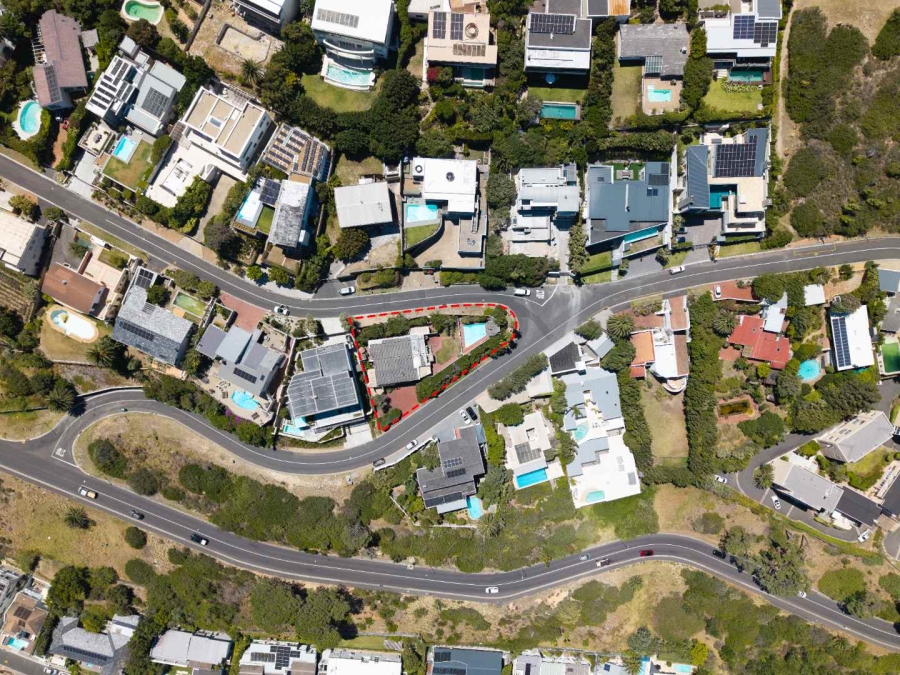 4 Bedroom Property for Sale in Camps Bay Western Cape